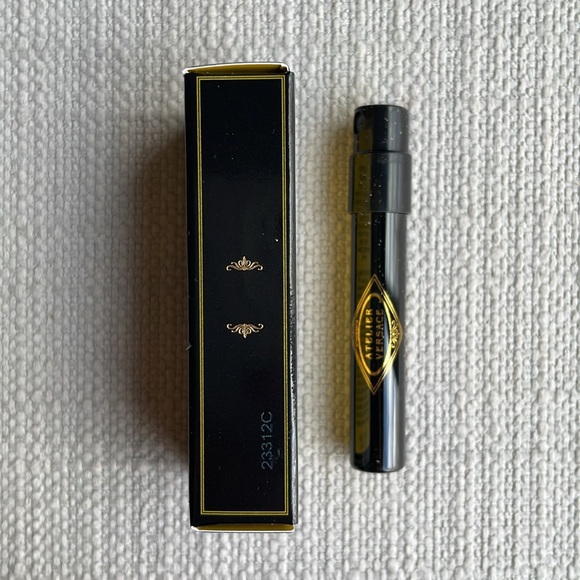 Versace Atelier Gingembre Petillant 1.5ml sample - Picture 5 of 10